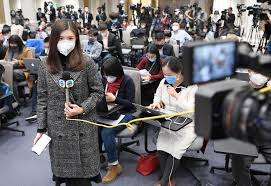 Photo of Mental health tips and resources for journalists