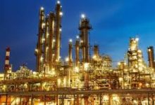 Photo of US oil prices drop more than 10% to 20-year low