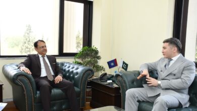 Photo of Ambassador of Kazakhstan Calls on Chairman FBR