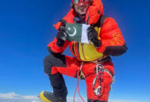 Photo of Shehroze Kashif successfully summits Nepal’s Dhaulagiri-I
