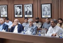 Photo of Federal Minister Commerce Syed Naveed Qamar Co-chairs meeting of flood relief activities in Sindh.
