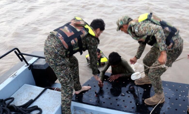 Photo of Pakistan Navy is actively participating in Rescue & Relief operations at Creeks area amid Tropical Cyclone BIPARJOY.