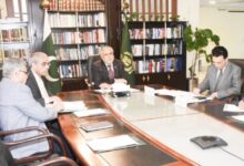 Photo of Dar Apprises H.E. Andrew Mitchell about the progress on IMF talks with Pakistan