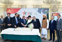 Photo of PM Cuts Cake To Mark 10th anniversary of Signing Agreement of CPEC