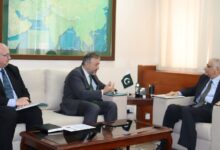 Photo of Country Director, WB Njay Benhassine meets with Planning Minister