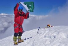 Photo of Sirbaz Khan of Pakistan Climbs Mount Everest Without Oxygen Support