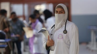 Photo of Survey in Pakistan Reveals that Women Doctors Alarmingly Unemployed