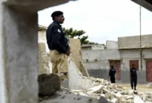 Photo of Two Women Arrested for Murder After Strangling Pakistani Faith Healer Over Blackmail