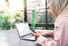 Photo of Women rise with online baking in Pakistan