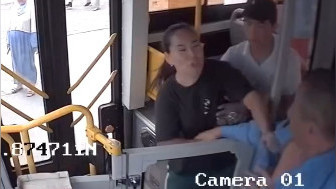 Photo of Bus Driver Attacked by Passengers Near Osh Market