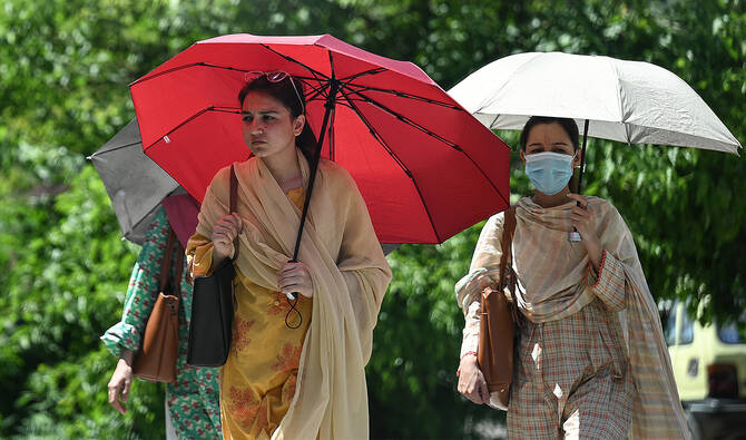 VSisters: Pakistan’s First Women-Only Ride-Hailing Service Transforms Commutes and Careers
